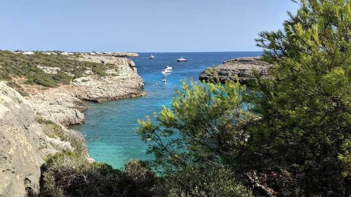 dónde fondear en Menorca